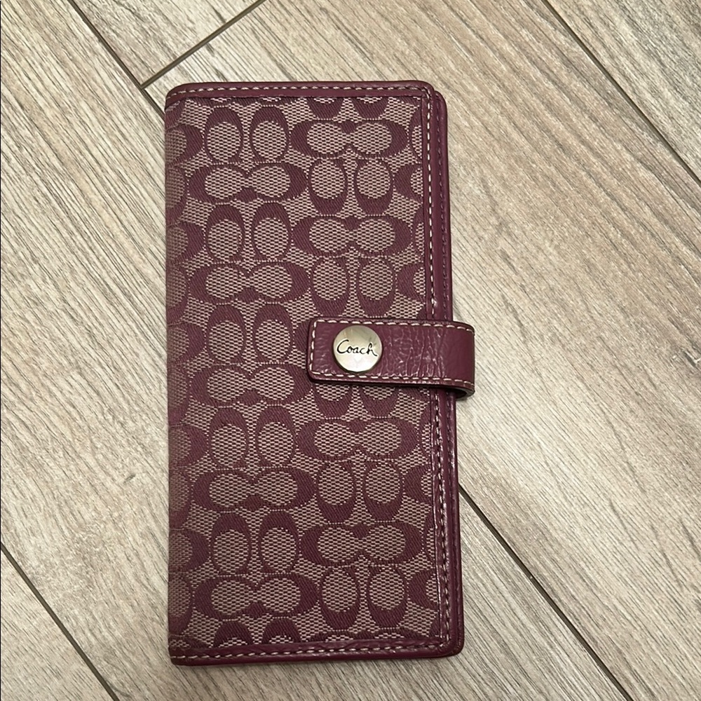 Coach Purple Signature Wallet, card holder, long, silver hardware